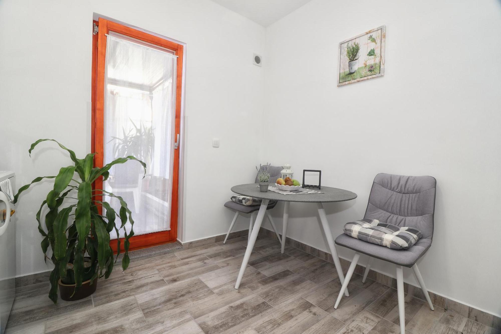 Studio Apartman Edy 3 بولا المظهر الخارجي الصورة